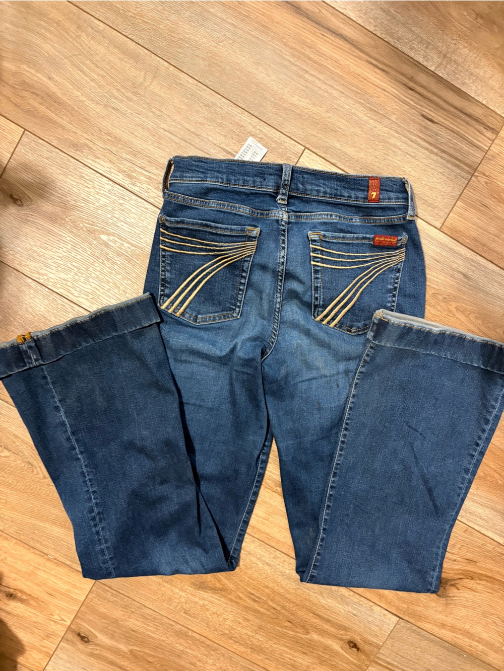 7 for all mankind
